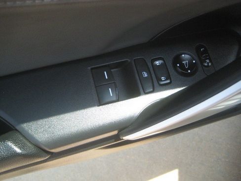 Used 2017 Honda Civic EX-L image 14