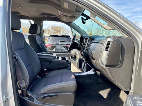 Used 2015 Chevrolet Silverado 1500 LT AWD/4WD image 7