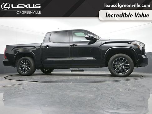 Used 2022 Toyota Tundra Platinum w/ Advanced Package image 39