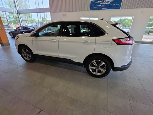 Used 2024 Ford Edge SEL w/ Convenience Package AWD/4WD image 13