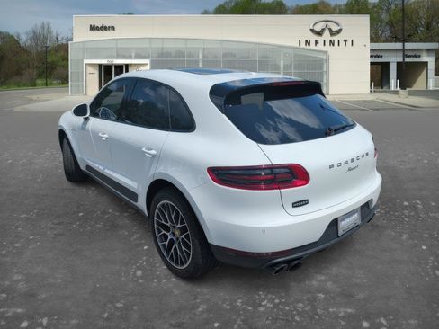 Used 2018 Porsche Macan AWD/4WD image 5