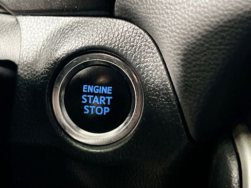 Used 2019 Toyota RAV4 XLE image 24