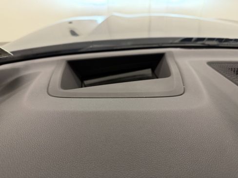 Used 2022 BMW X5 xDrive45e w/ M Sport Package image 17