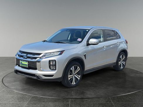 Used 2025 Mitsubishi Outlander Sport AWD image 3