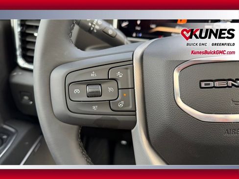 New 2026 GMC Sierra 2500 Denali w/ Denali Reserve Package AWD/4WD image 12