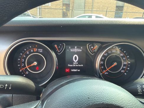 Used 2020 Jeep Wrangler Sport AWD/4WD image 18