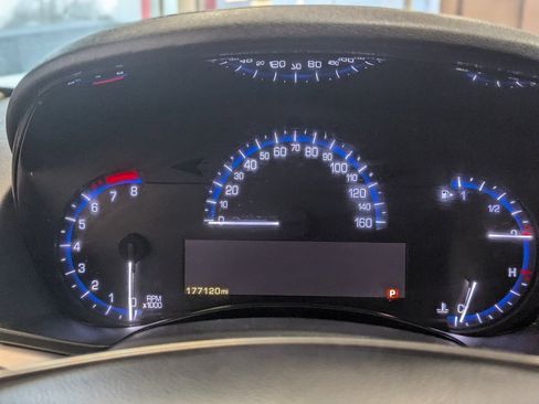 Used 2013 Cadillac ATS Performance w/ Cold Weather Package image 25