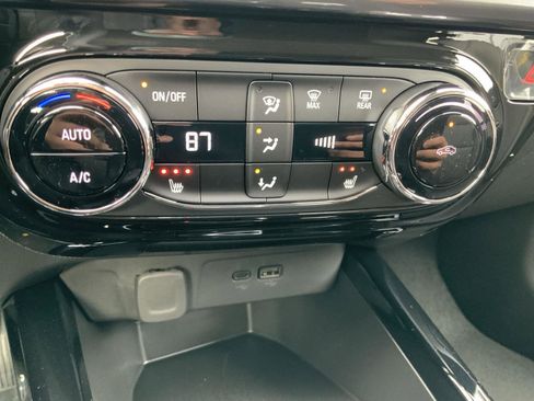 New 2026 Chevrolet Trax ACTIV w/ Driver Confidence Package FWD image 23