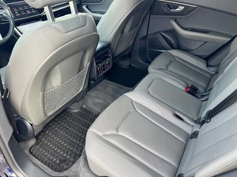 Used 2019 Audi Q8 Prestige image 17