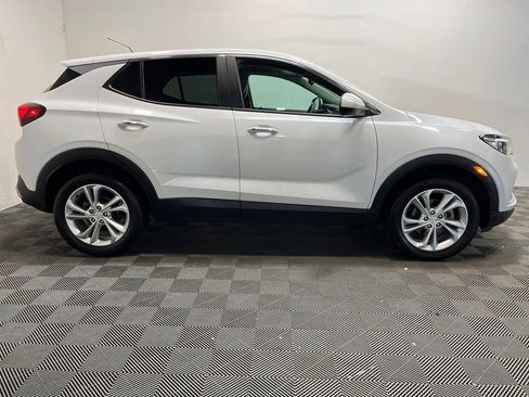 Used 2020 Buick Encore GX Preferred w/ Cold Weather Comfort Package AWD/4WD image 4