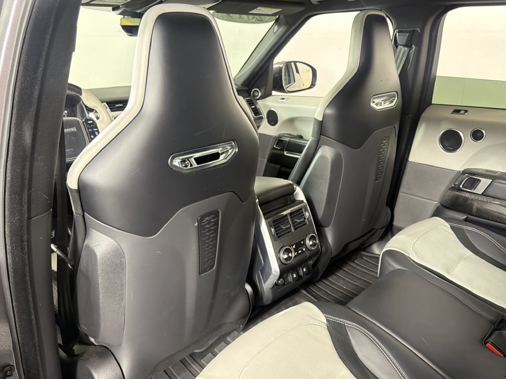 Used 2019 Land Rover Range Rover Sport SVR AWD/4WD image 34
