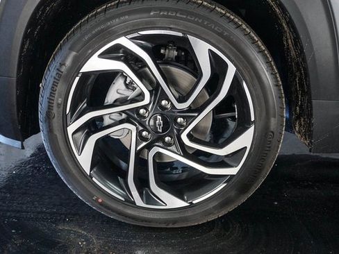 New 2025 Chevrolet TrailBlazer RS w/ Convenience Package image 5