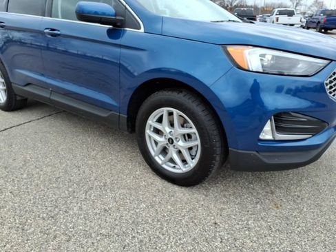 Used 2024 Ford Edge SEL w/ Convenience Package AWD/4WD image 4