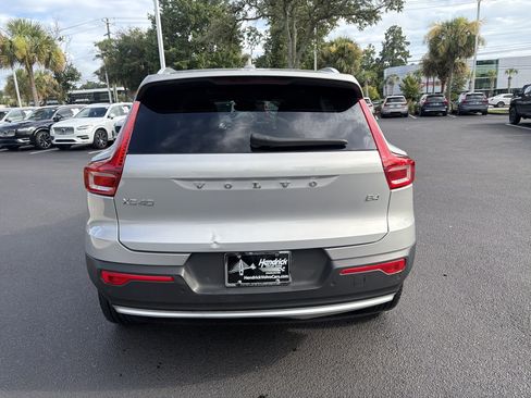 Certified 2023 Volvo XC40 B4 Plus w/ Driver Assist Package FWD image 70