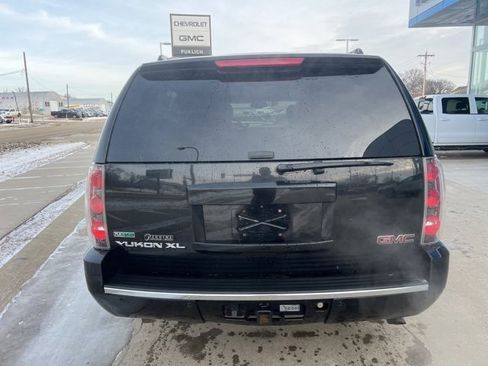 Used 2012 GMC Yukon XL Denali image 7