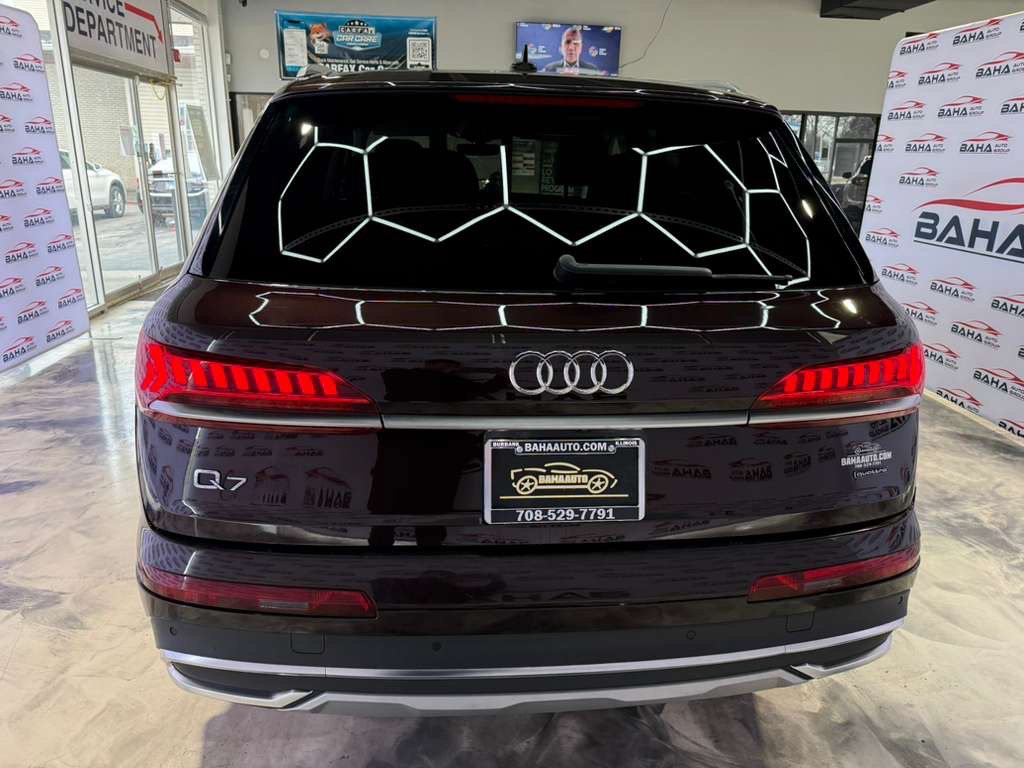 Used 2022 Audi Q7 3.0T Premium Plus AWD/4WD image 9