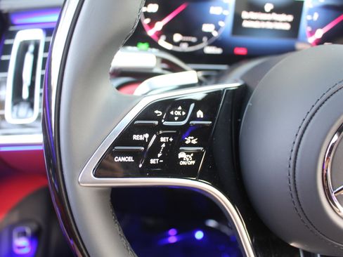 New 2025 Mercedes-Benz S 580 4MATIC Sedan image 24
