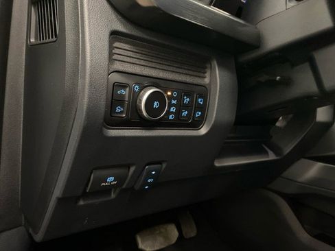 Used 2025 Ford F450 Lariat w/ Lariat Ultimate Package image 18