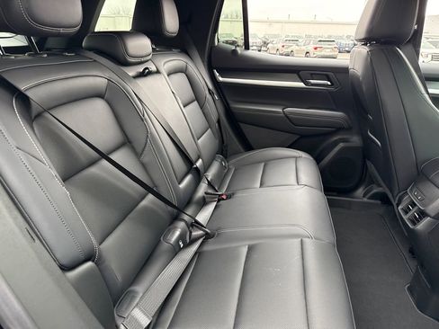 New 2026 GMC Terrain Elevation w/ Elevation Premium Package AWD/4WD image 38