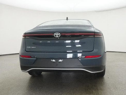 New 2026 Toyota Crown XLE image 23