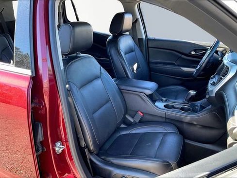 Used 2018 GMC Acadia SLT image 20