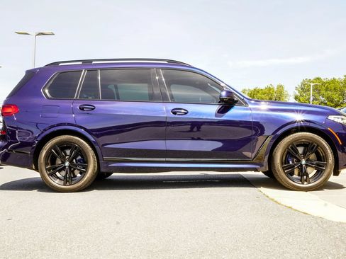 Used 2020 BMW X7 xDrive40i w/ M Sport Package AWD/4WD image 6