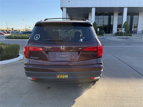 Used 2016 Honda Pilot LX image 6