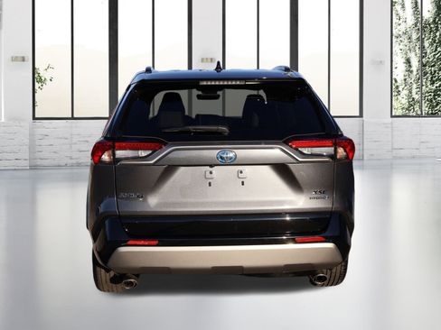 Used 2023 Toyota RAV4 XSE image 6