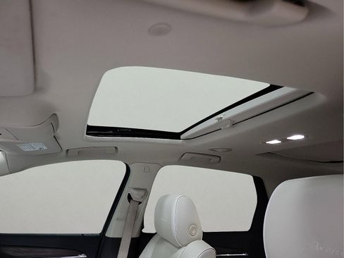 Used 2023 Buick Enclave Avenir w/ Trailering Package, 5000 lbs. image 13