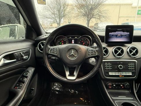 Used 2019 Mercedes-Benz GLA 250 image 22
