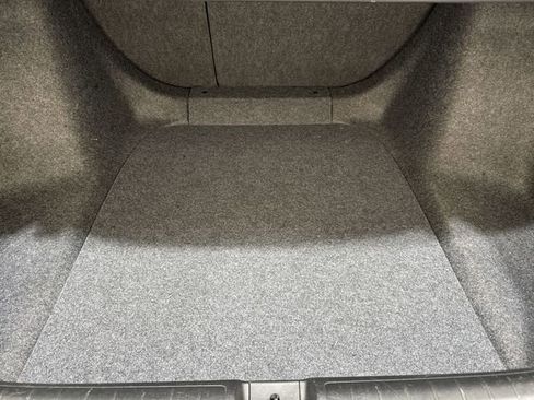 Used 2018 Honda Accord Sport image 25