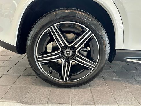 New 2026 Mercedes-Benz GLE 450e 4MATIC image 16