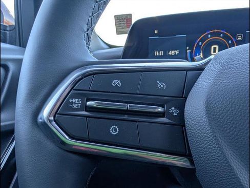 New 2026 Chevrolet Equinox LT w/ Safety and Technology Package FWD image 14
