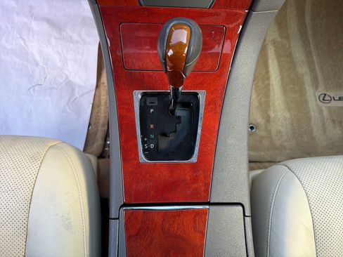Used 2011 Lexus ES 350 w/ Preferred Accessory Package FWD image 20