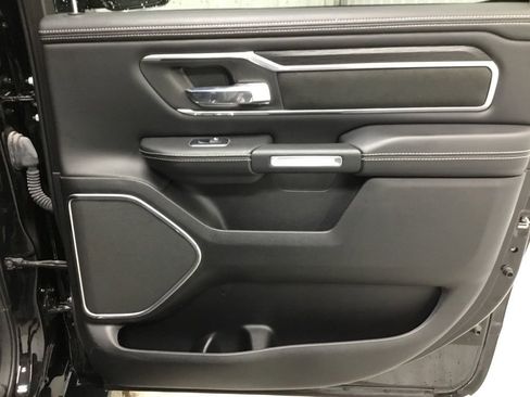 Used 2023 RAM 1500 Laramie AWD/4WD image 40