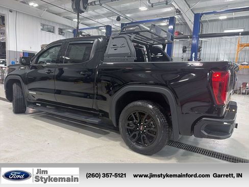 Used 2022 GMC Sierra 1500 Elevation w/ Elevation Premium Package image 9