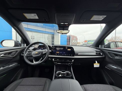 New 2026 Chevrolet Traverse LT w/ Driver Confidence Package image 12