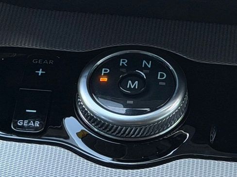 New 2025 Ford Expedition Active image 41