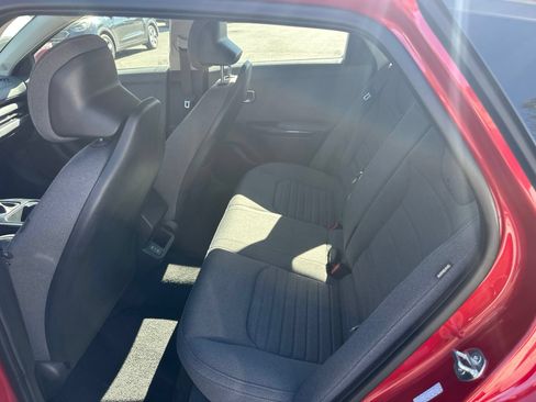 Certified 2025 Kia K4 EX FWD image 10