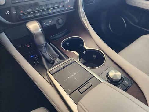 Used 2020 Lexus RX 450h AWD w/ Premium Package image 56