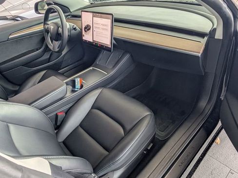 Used 2023 Tesla Model 3 Standard Range RWD image 14