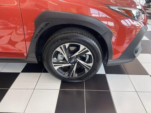 Used 2025 Subaru Crosstrek 2.5i Premium AWD/4WD image 7