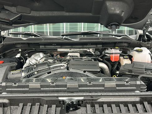 Used 2025 GMC Sierra 3500 Denali Ultimate image 16