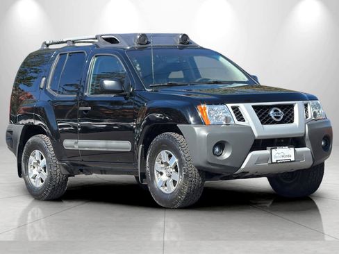 Used 2011 Nissan Xterra PRO-4X w/ Pro-4x Leather Pkg AWD/4WD image 9