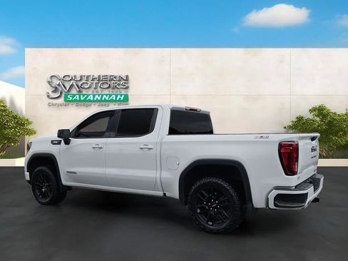 Used 2024 GMC Sierra 1500 Elevation w/ LPO, Elevation Black Package AWD/4WD image 3