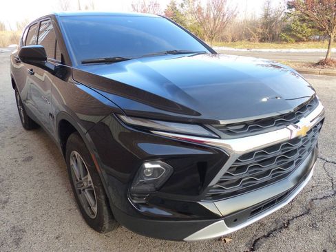 Used 2023 Chevrolet Blazer LT FWD image 11