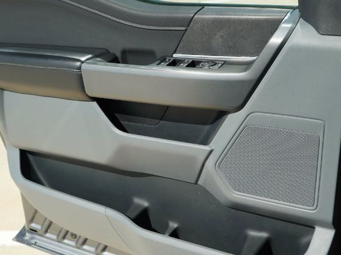 Used 2024 Ford F150 XLT w/ Mobile Office Package image 17