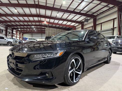 Used 2022 Honda Accord Sport image 9