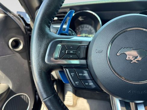 Used 2016 Ford Mustang GT Premium w/ Equipment Group 401A RWD image 33