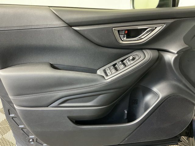 Used 2023 Subaru Forester Premium AWD/4WD image 14